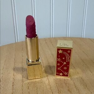 Estée Lauder  Bold Pink Lipstick with Decorative Gold Case Saturn Reign